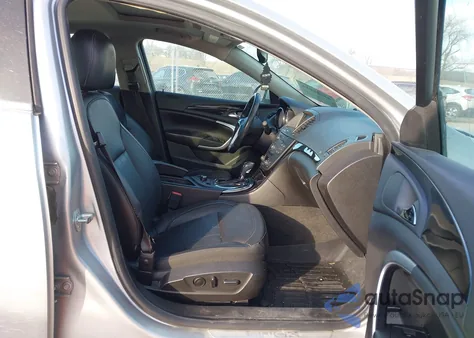 2012 Buick Regal Turbo - Premium 2 z USA, uszkodzony, nr VIN 2G4GT5GV2C9146815